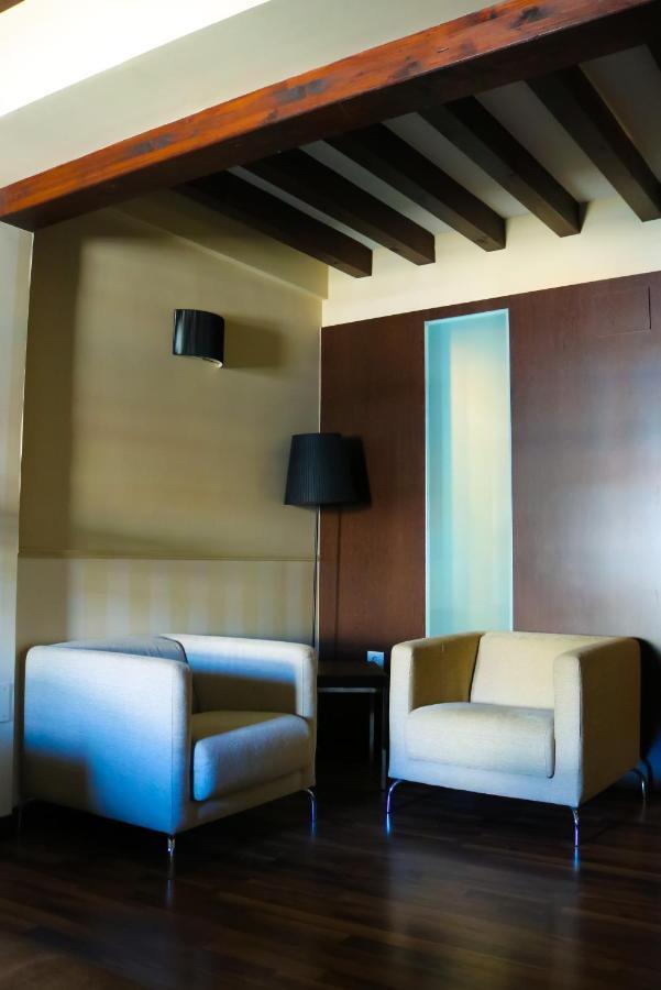 Hotel Rural Plaza Mayor チンチョン エクステリア 写真
