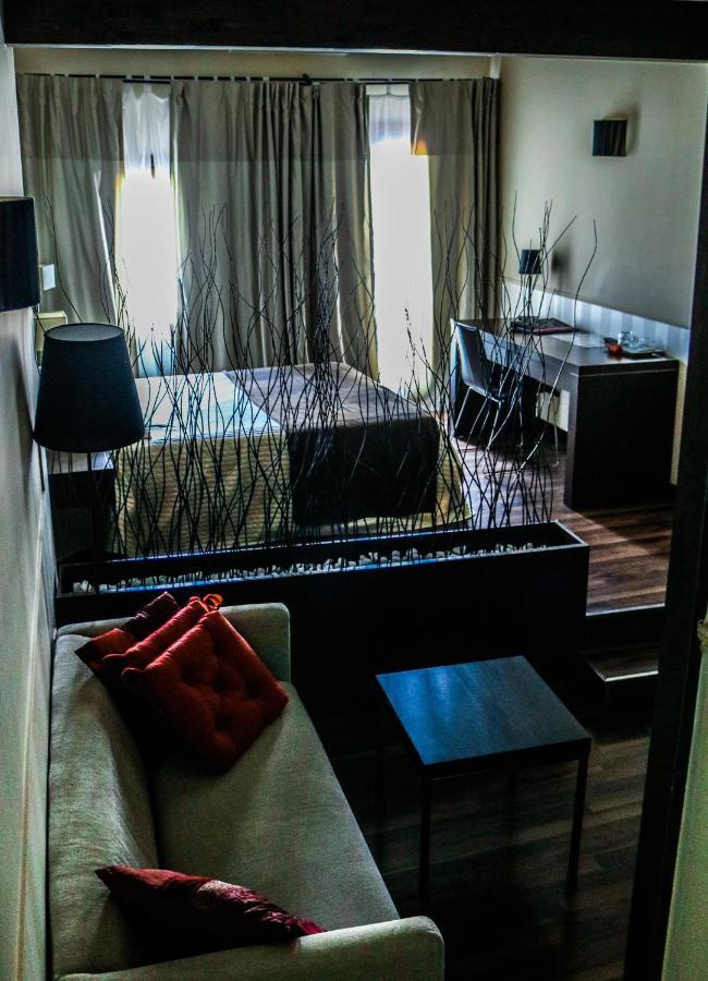 Hotel Rural Plaza Mayor チンチョン エクステリア 写真